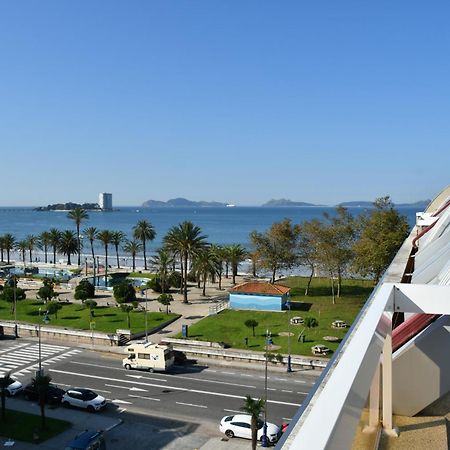 Primera Linea De Playa Samil Costa Con Garaje Incluido Vigo Exterior foto